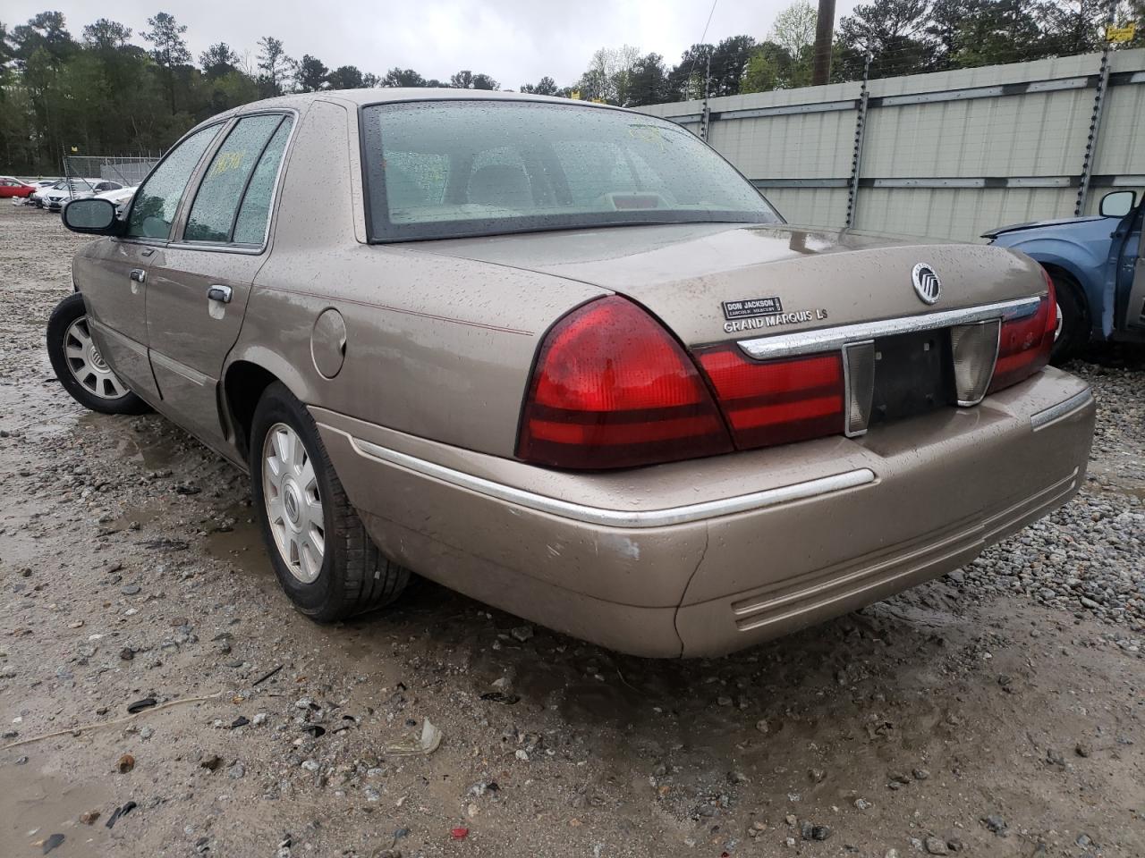 Photo 3 from auction – 2004 MERCURY GRAND MARQ with VIN 2MEFM75W64X661994