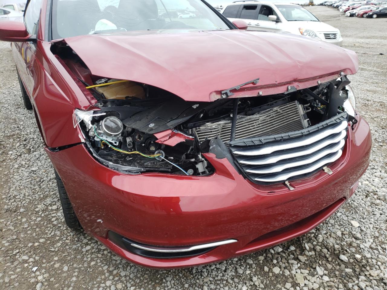 Photo 9 from auction – 2014 CHRYSLER 200 TOURIN with VIN 1C3BCBEG8EN127319