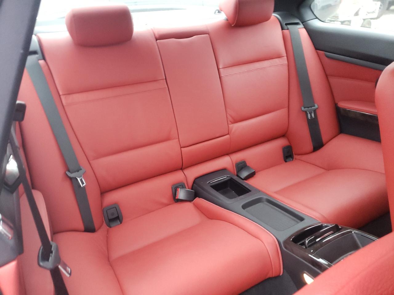 Photo 6 from auction – 2010 BMW 328 I SULE with VIN WBAWV1C50AP124137