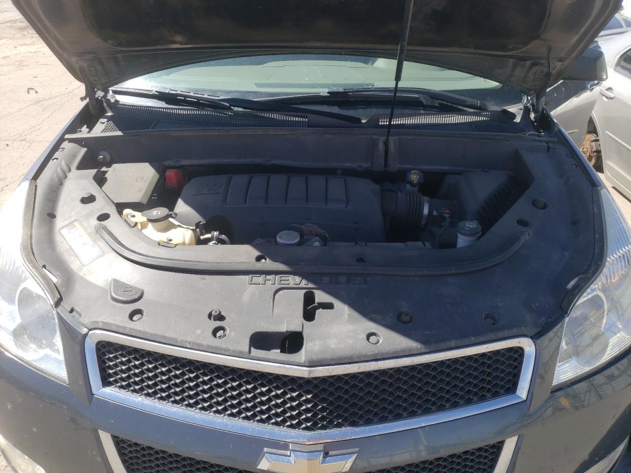 Photo 7 from auction – 2012 CHEVROLET TRAVERSE L with VIN 1GNKRFED8CJ245616