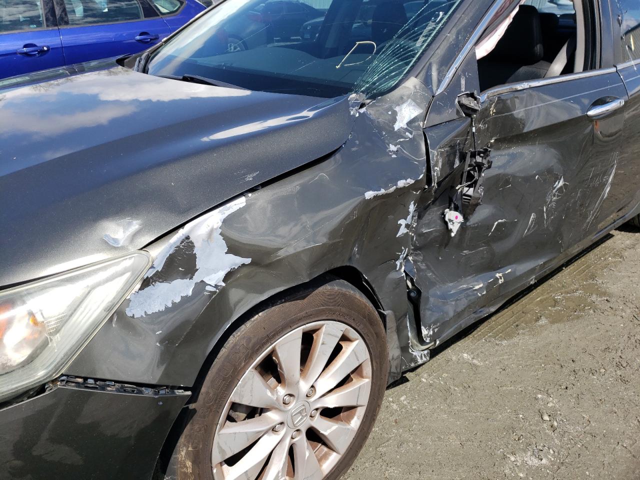 Photo 9 from auction – 2014 HONDA ACCORD EXL with VIN 1HGCR2F80EA116653