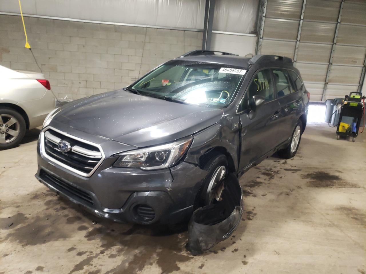 Photo 2 from auction – 2018 SUBARU OUTBACK 2. with VIN 4S4BSAAC1J3383900