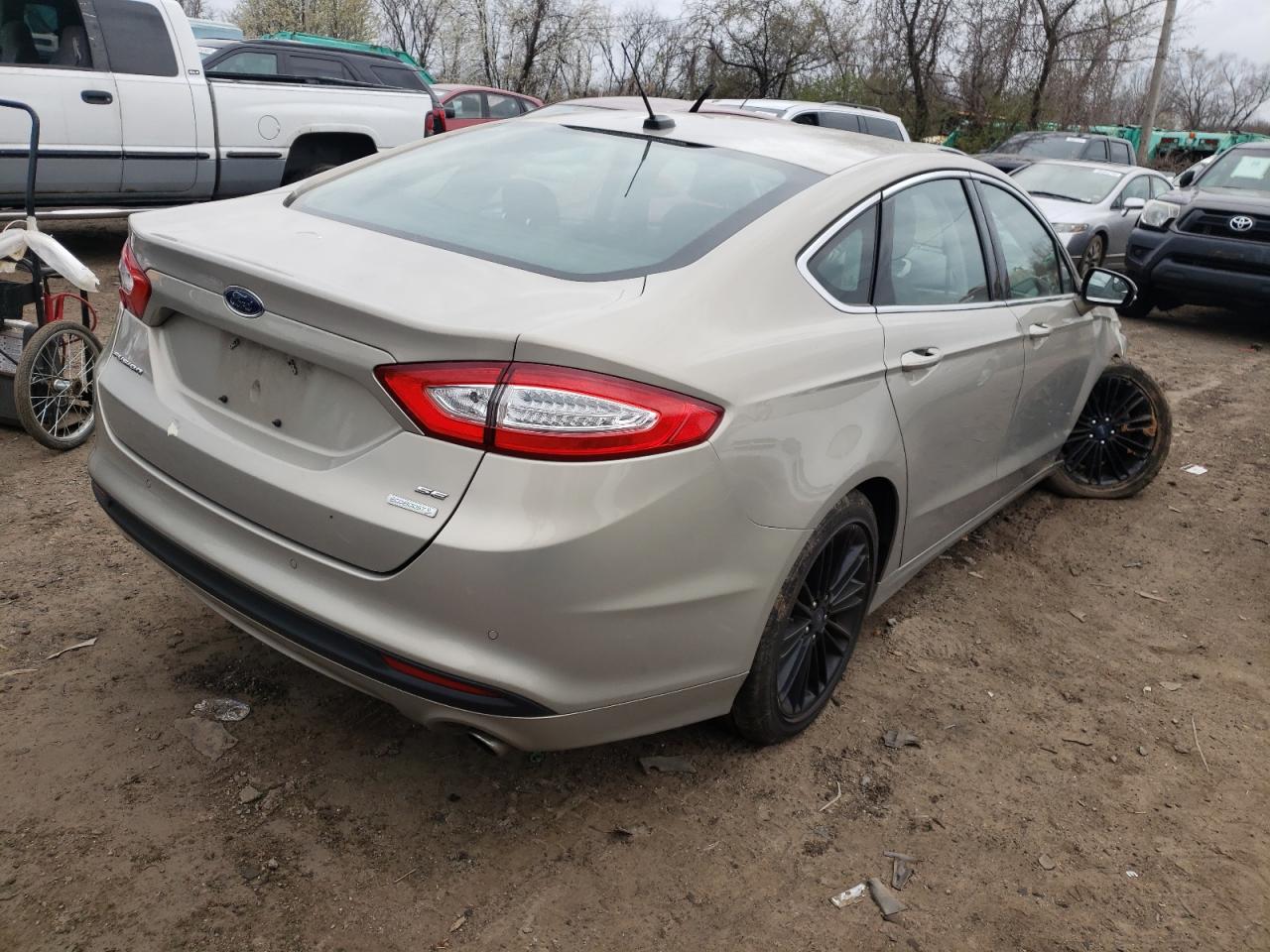 Photo 4 from auction – 2016 FORD FUSION SE with VIN 3FA6P0HDXGR184084