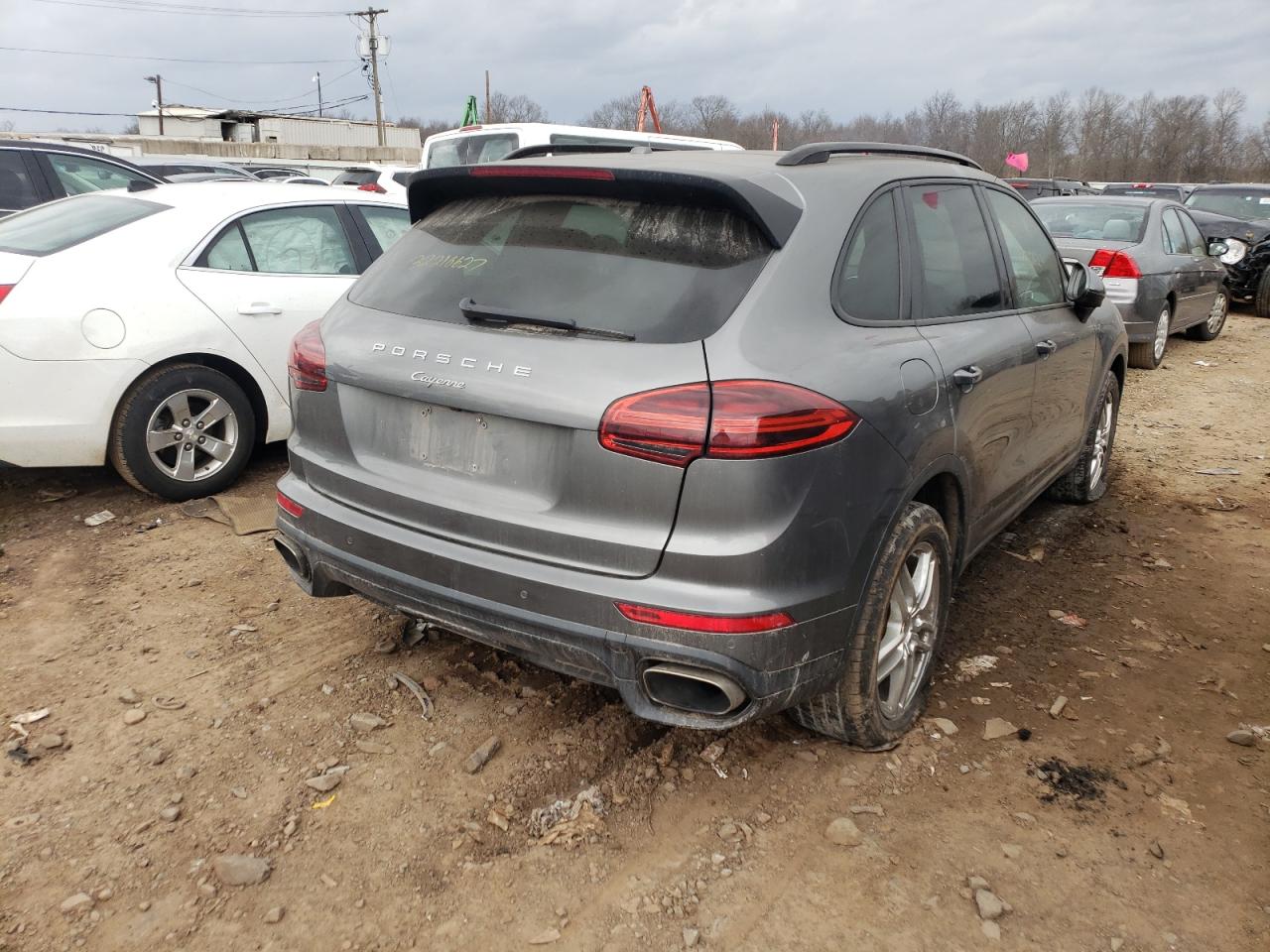 Photo 4 from auction – 2016 PORSCHE CAYENNE with VIN WP1AA2A21GKA12250