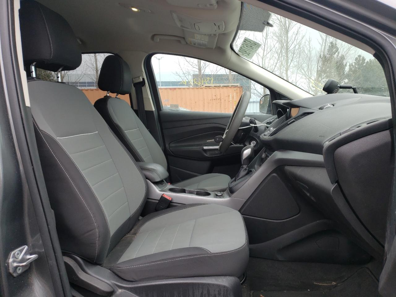 Photo 19 from auction – 2014 FORD ESCAPE SE with VIN 1FMCU9G9XEUD03809
