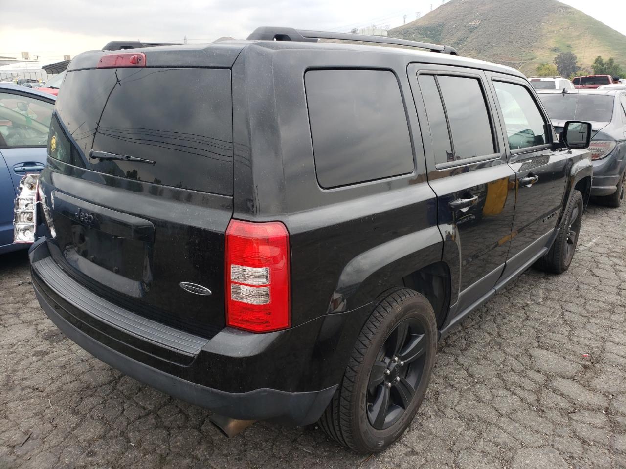 Photo 4 from auction – 2014 JEEP PATRIOT SP with VIN 1C4NJPBA1ED854013