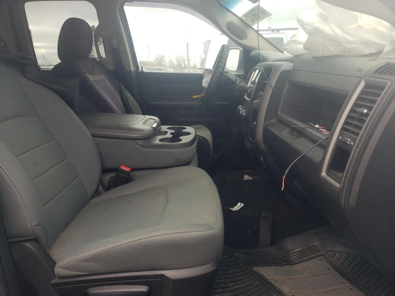 Photo 5 from auction – 2013 RAM 1500 ST with VIN 1C6RR7FG7DS713165
