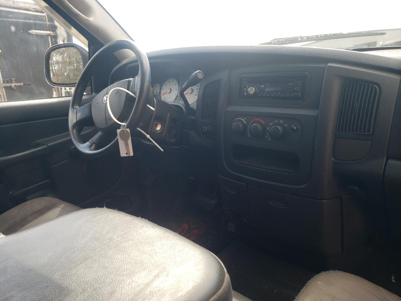 Photo 9 from auction – 2004 DODGE RAM 1500 S with VIN 1D7HA18N14S572233