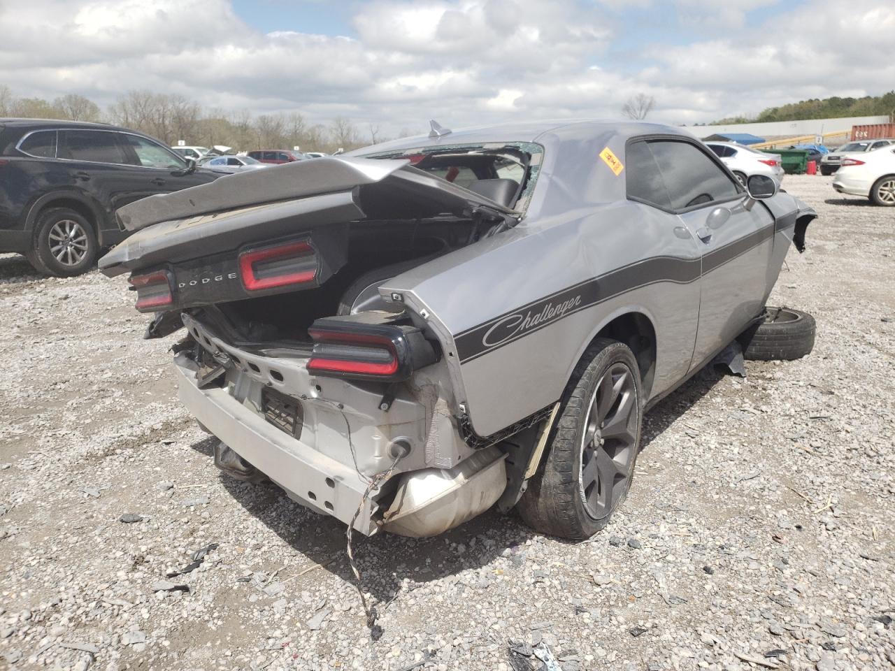 Photo 4 from auction – 2018 DODGE CHALLENGER with VIN 2C3CDZAG9JH258519