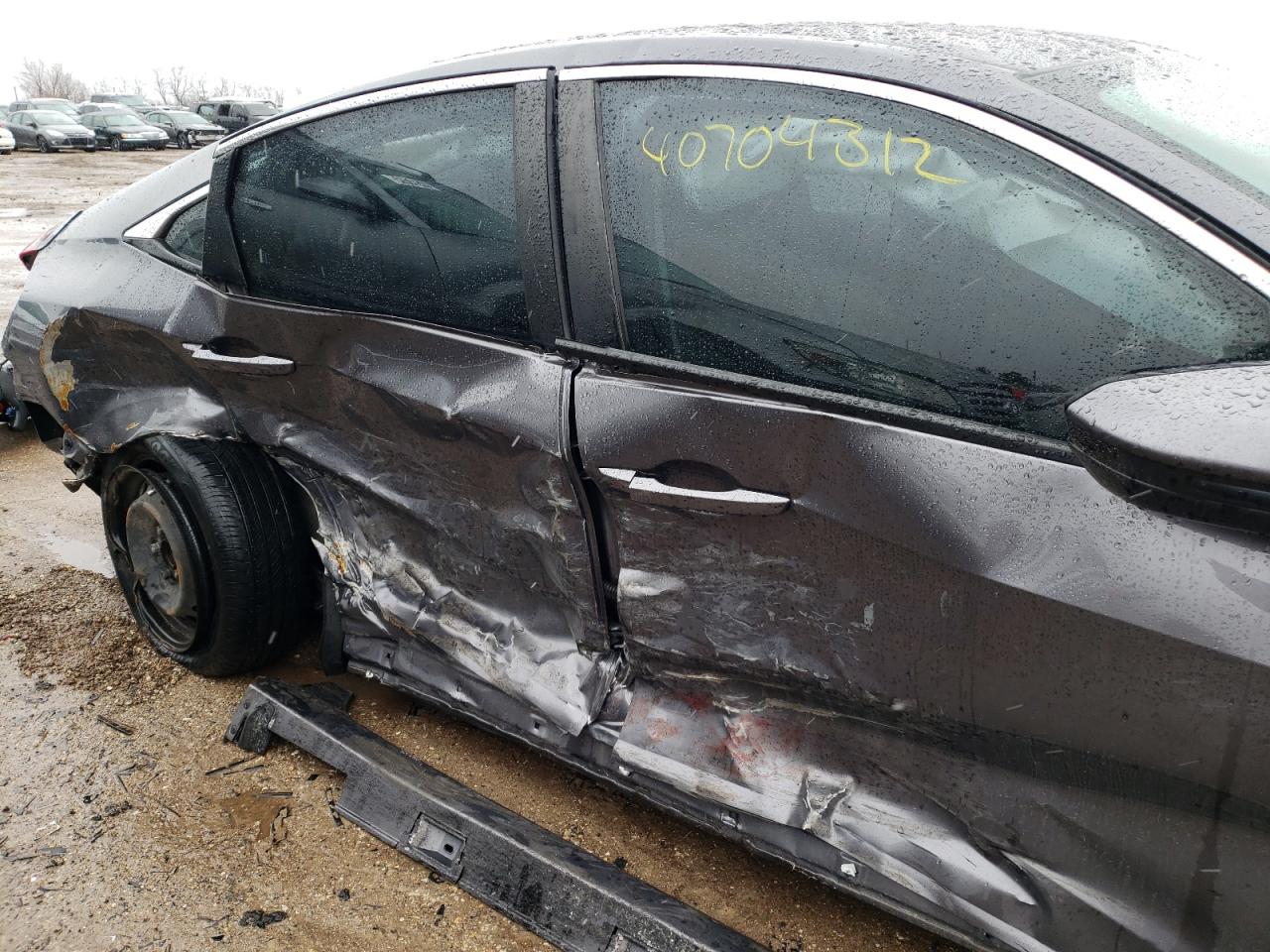 Photo 9 from auction – 2016 HONDA CIVIC LX with VIN 19XFC2F50GE029614