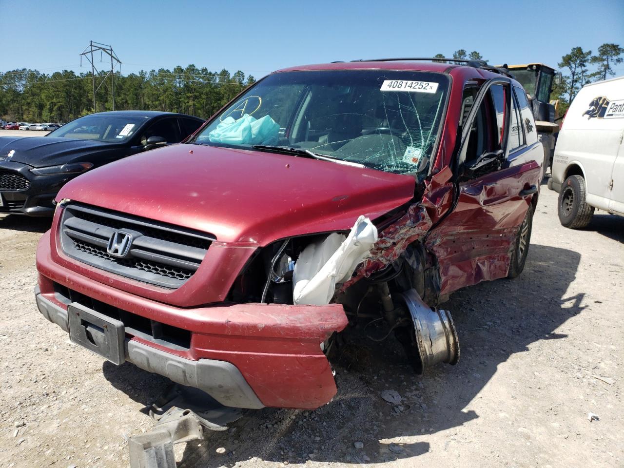 Photo 2 from auction – 2003 HONDA PILOT with VIN 2HKYF18633H519115