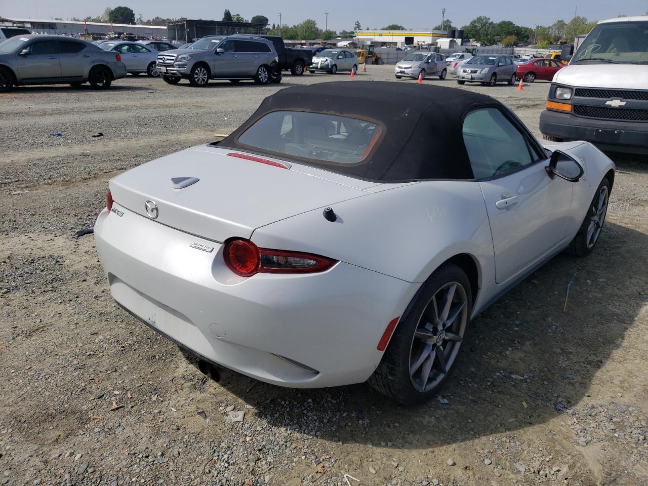 Photo 4 from auction – 2016 MAZDA MX-5 MIATA with VIN JM1NDAD70G0119149