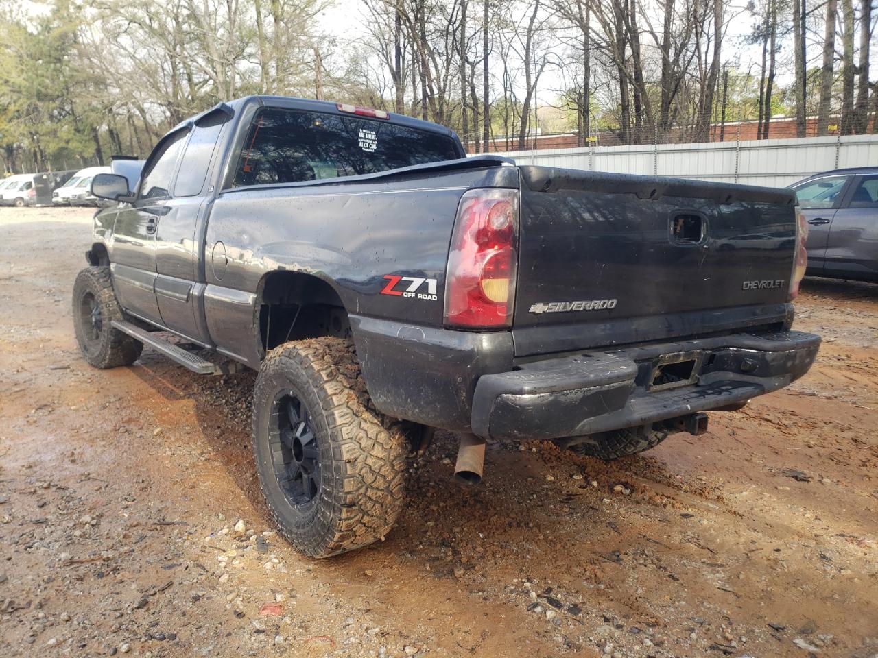 Photo 3 from auction – 2004 CHEVROLET silverado with VIN 1GCEK19T54Z130893