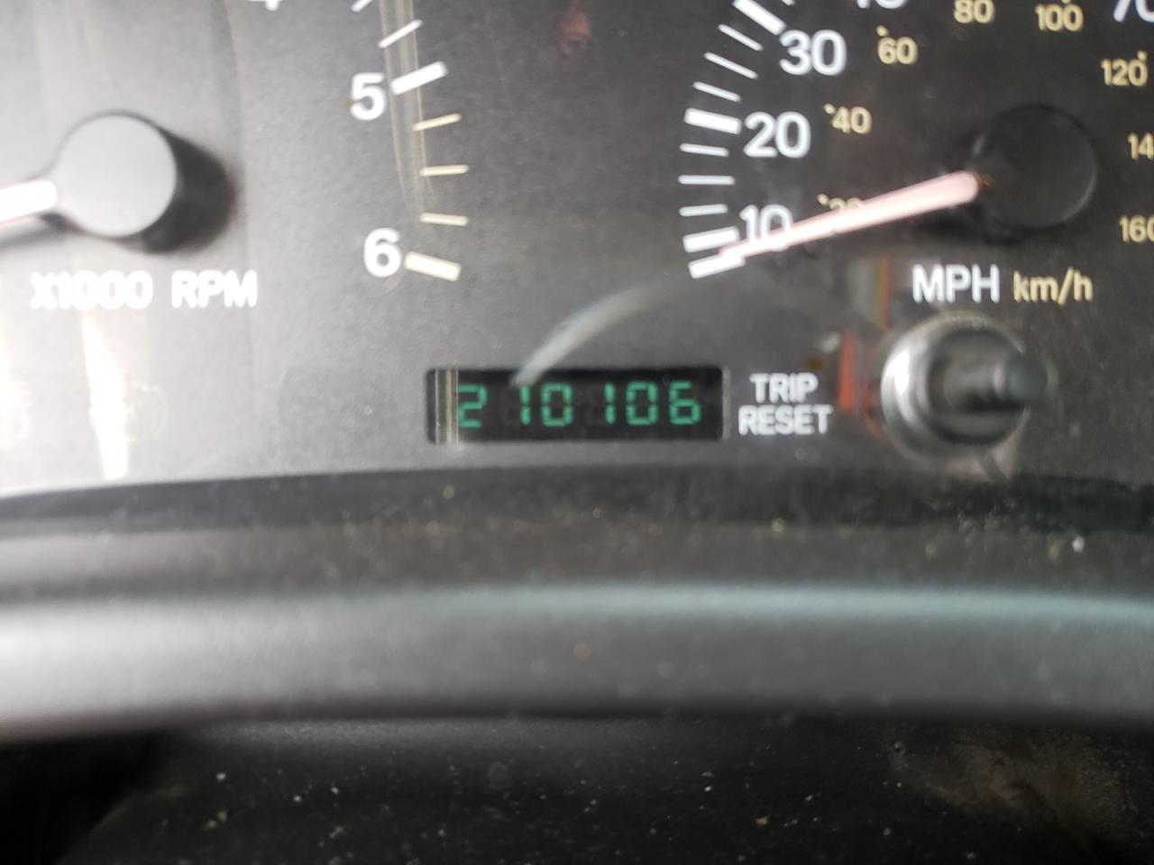 Photo 8 from auction – 2000 JEEP CHEROKEE C with VIN 1J4FF58S2YL248847