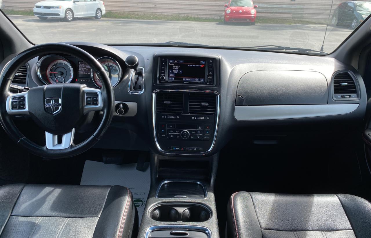 Photo 9 from auction – 2017 DODGE GRAND CARA with VIN 2C4RDGEG9HR731733