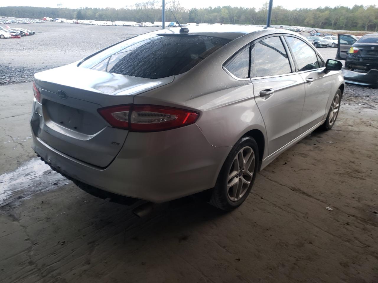 Photo 4 from auction – 2014 FORD FUSION SE with VIN 3FA6P0H74ER194875