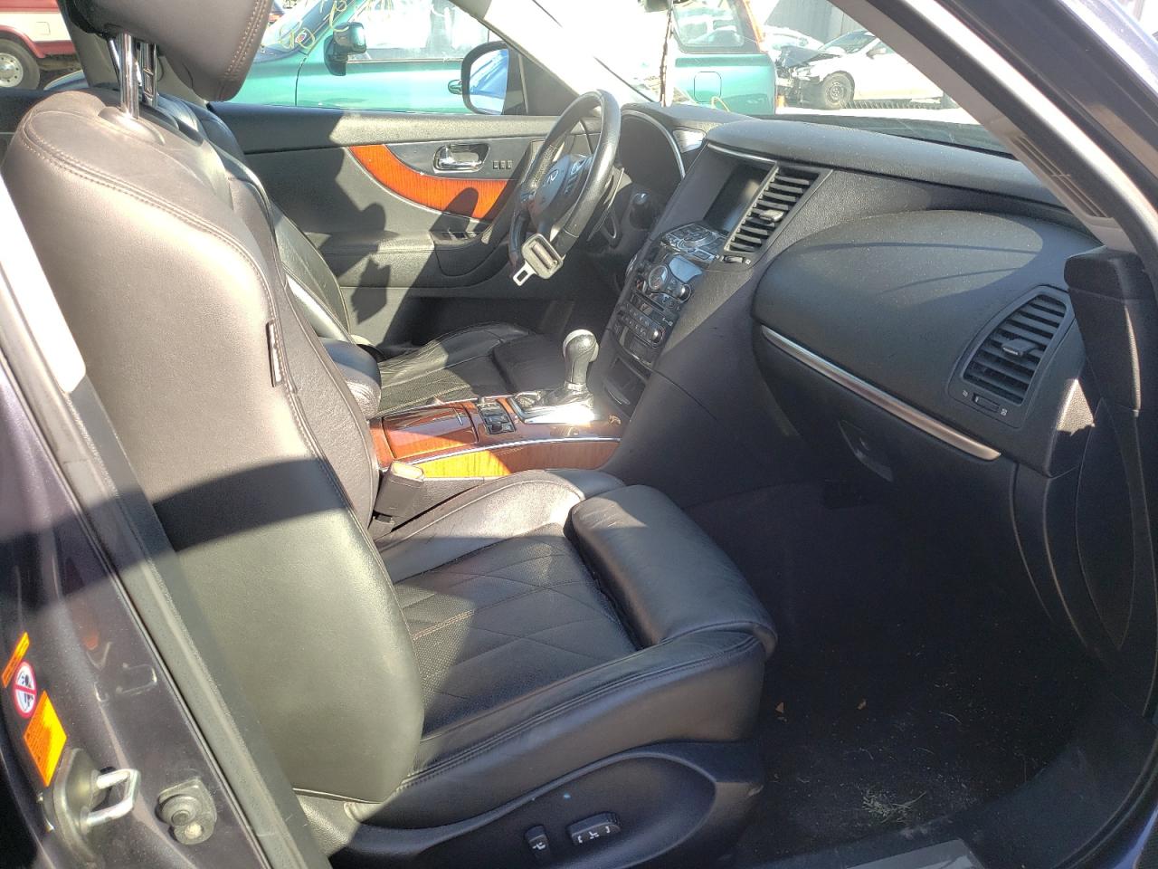 Photo 5 from auction – 2009 INFINITI FX50 with VIN JNRBS18WX9M201086