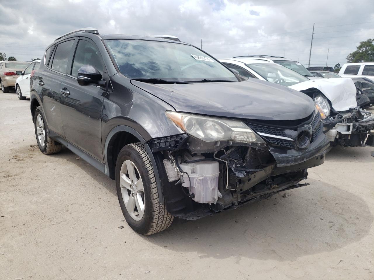 Photo 1 from auction – 2013 TOYOTA RAV4 XLE with VIN 2T3WFREV4DW070751
