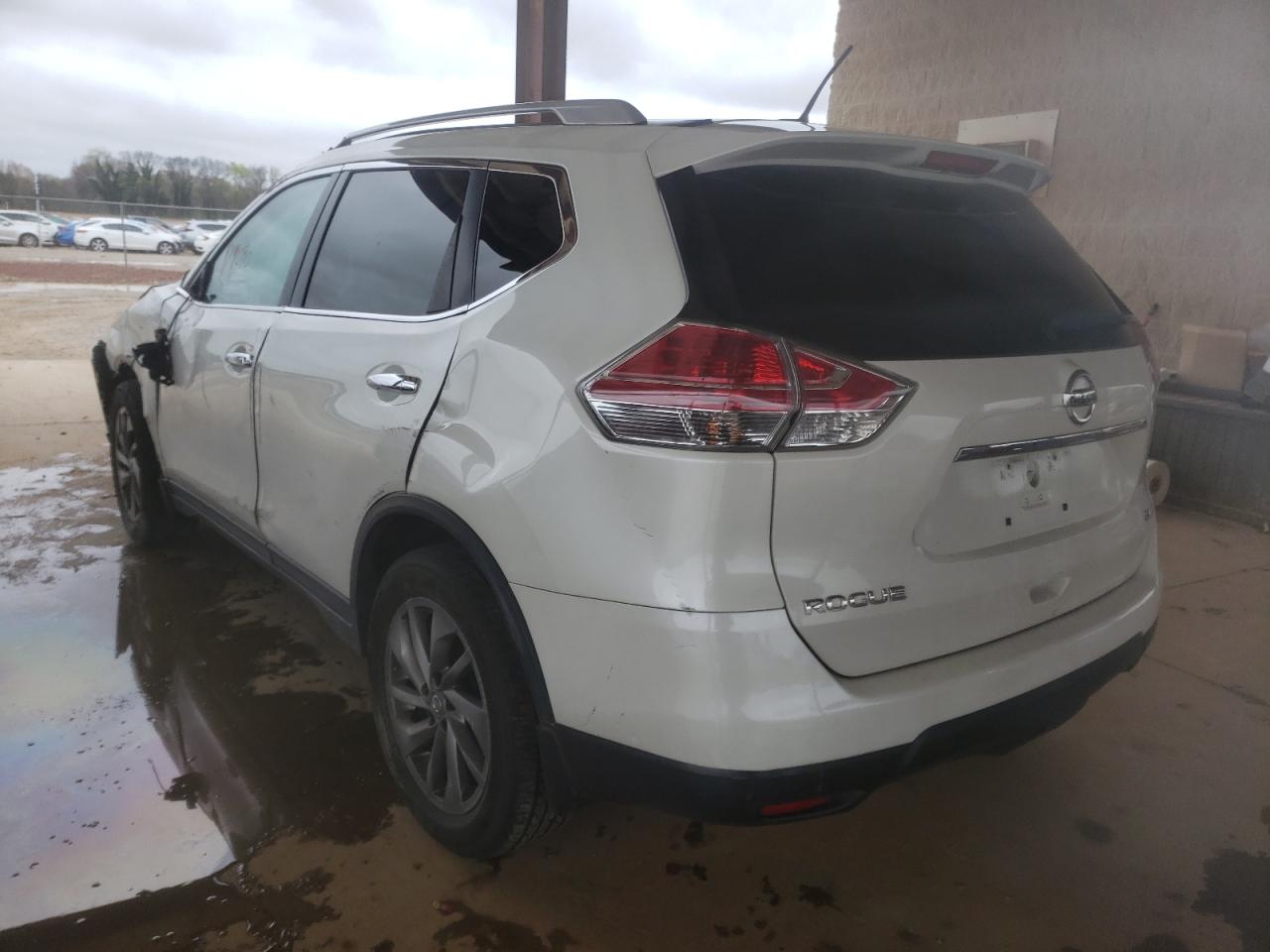 Photo 3 from auction – 2015 NISSAN ROGUE S with VIN 5N1AT2MTXFC804966
