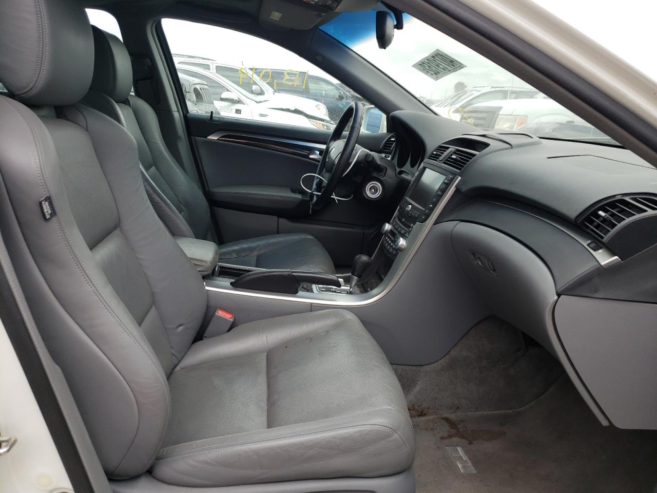 Photo 5 from auction – 2004 ACURA TL with VIN 19UUA66294A048494