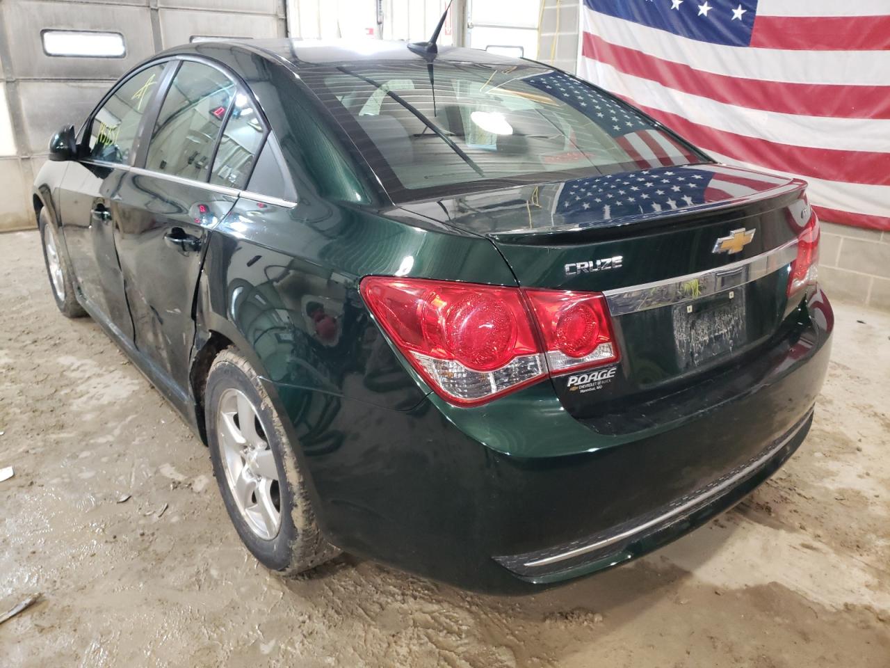 Photo 3 from auction – 2014 CHEVROLET CRUZE LT with VIN 1G1PC5SB2E7159157