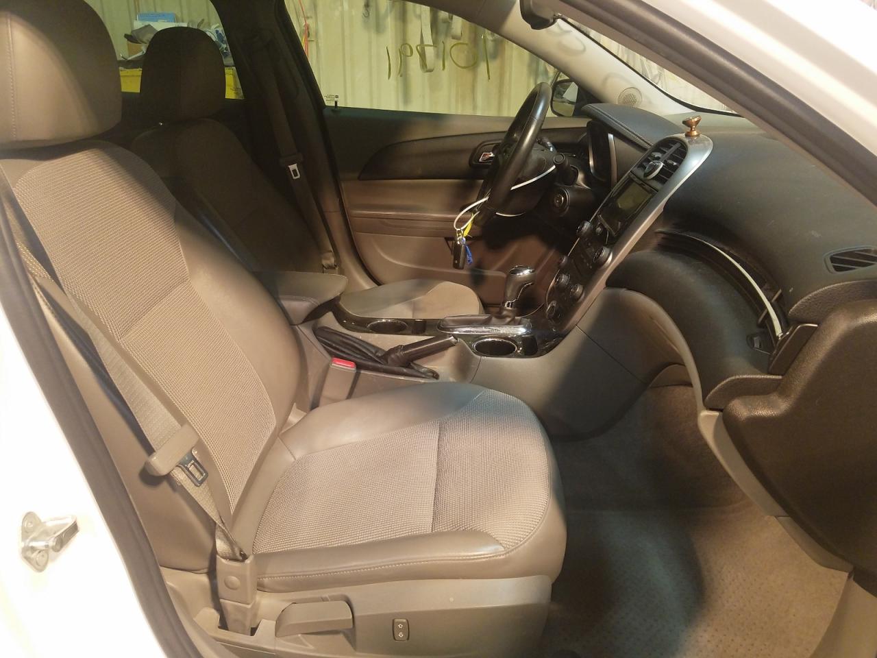 Photo 5 from auction – 2014 CHEVROLET MALIBU 2LT with VIN 1G11E5SL3EF244734