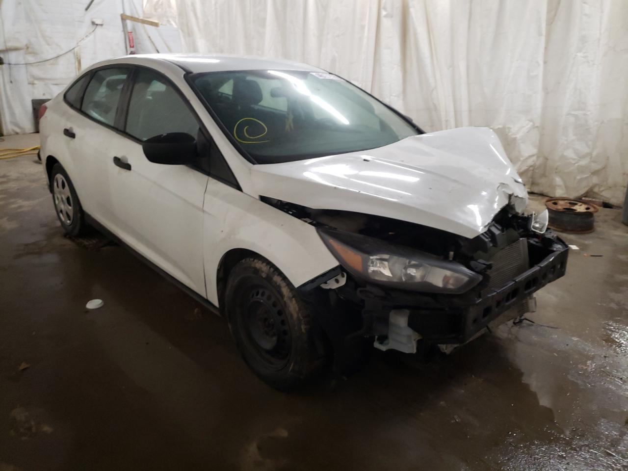 FORD FOCUS S 2016 with VIN 1FADP3E27GL357439 - Photo from auction