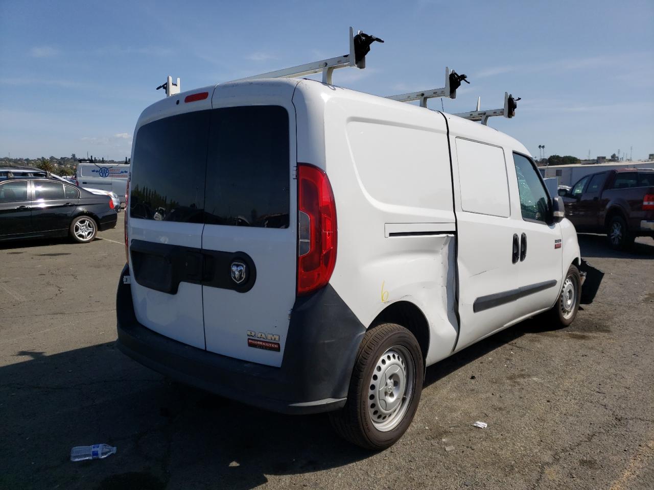 Photo 4 from auction – 2016 RAM PROMASTER with VIN ZFBERFAT2G6B32956
