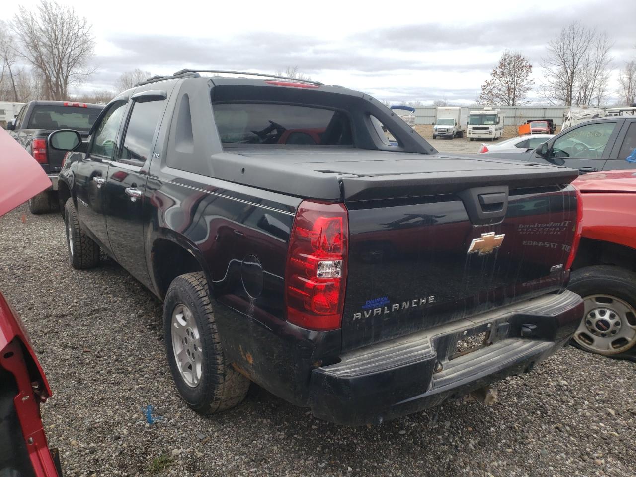 Photo 3 from auction – 2008 CHEVROLET AVALANCHE with VIN 3GNFK12378G182439