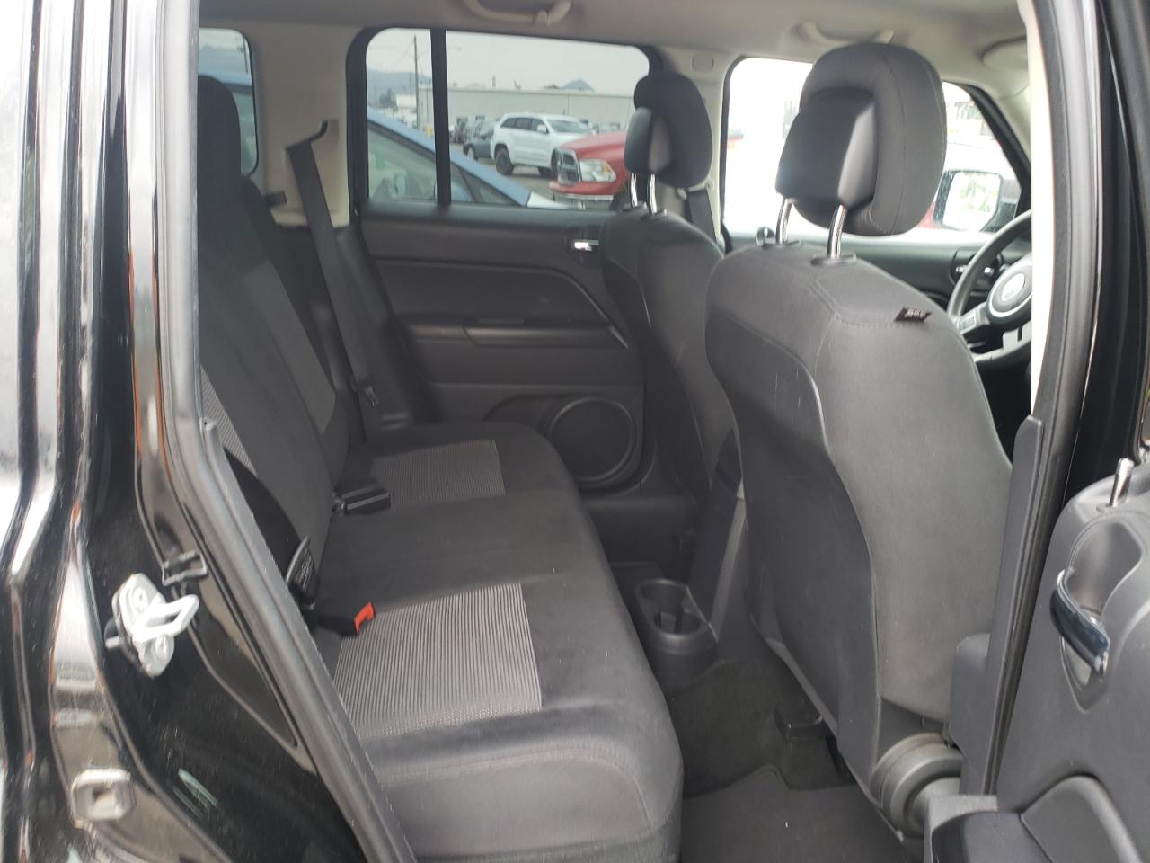 Photo 6 from auction – 2014 JEEP PATRIOT SP with VIN 1C4NJPBA1ED854013