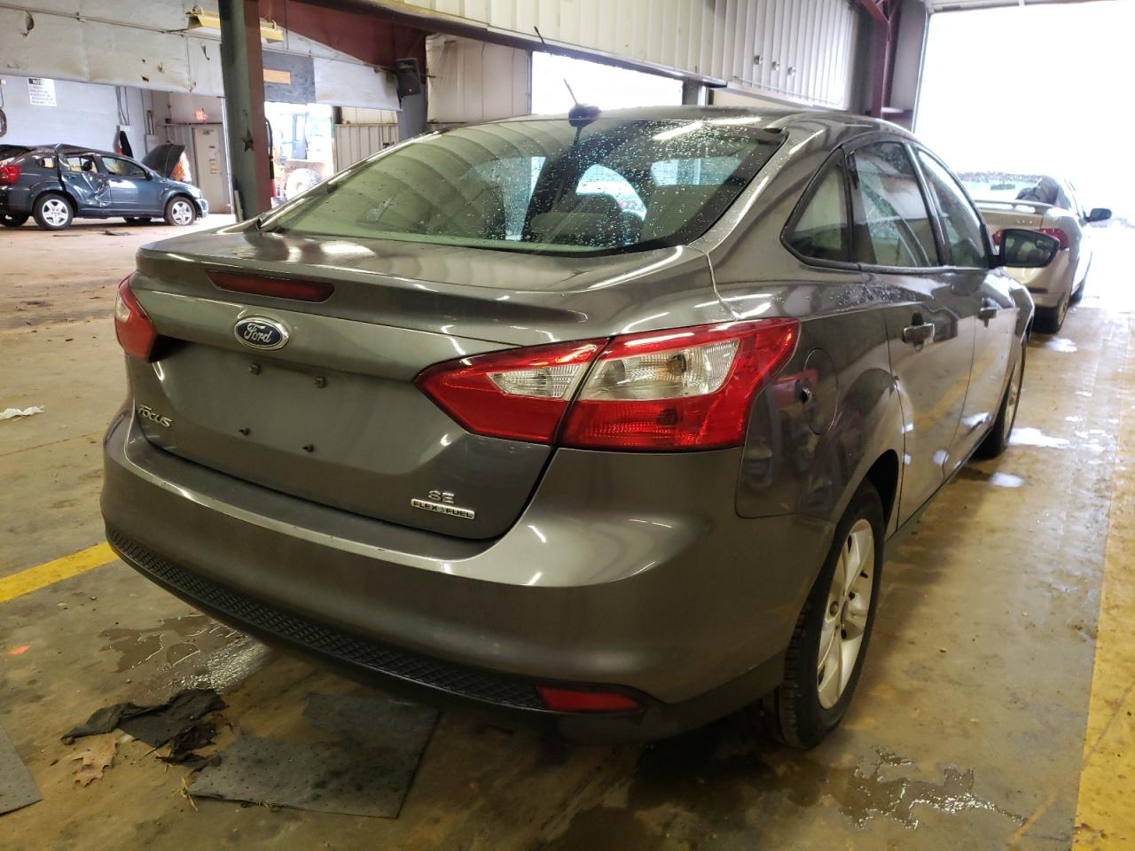 Photo 4 from auction – 2013 FORD FOCUS SE with VIN 1FADP3F21DL305461