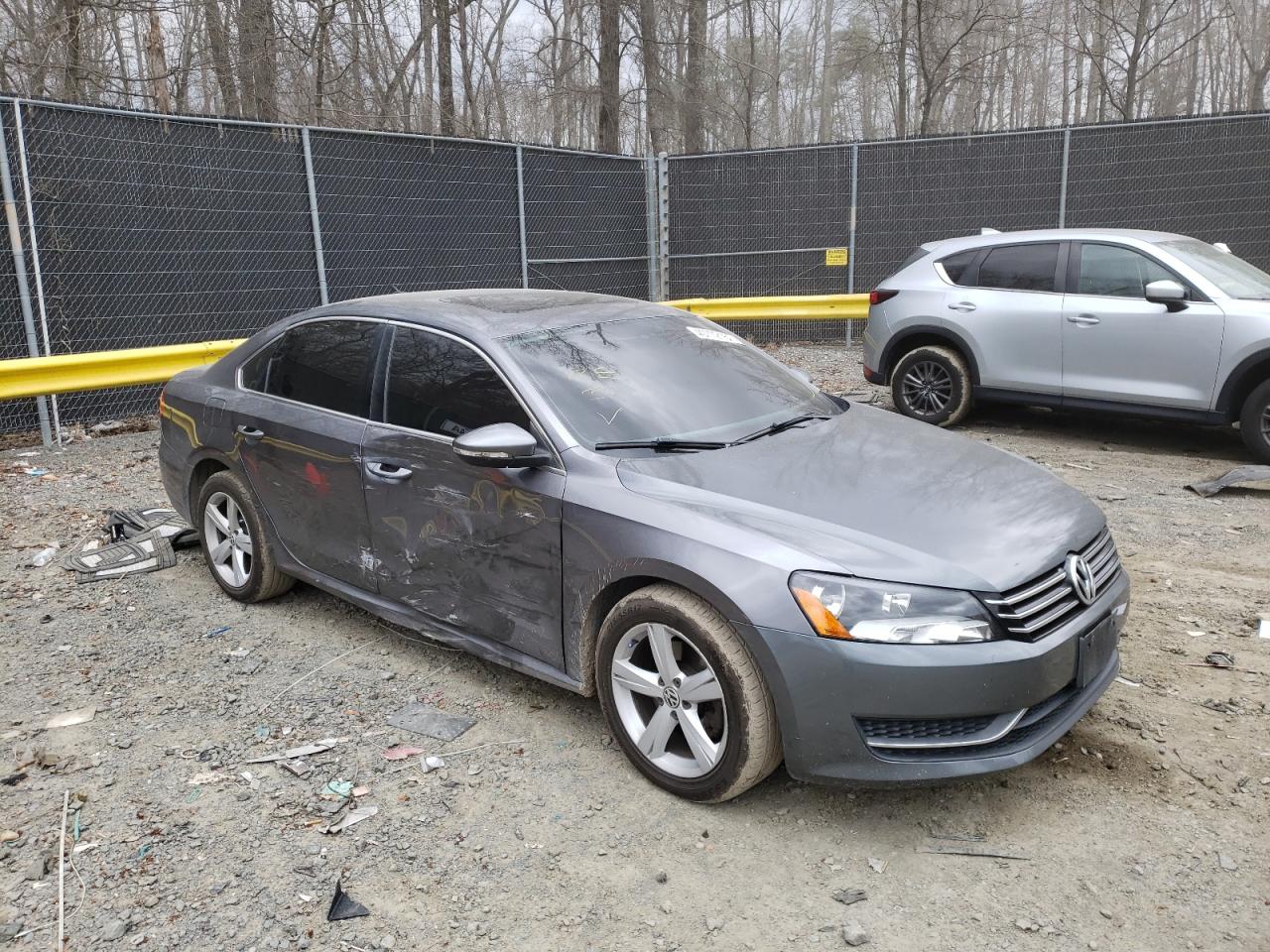 Photo 9 from auction – 2012 VOLKSWAGEN PASSAT SE with VIN 1VWBP7A37CC058080