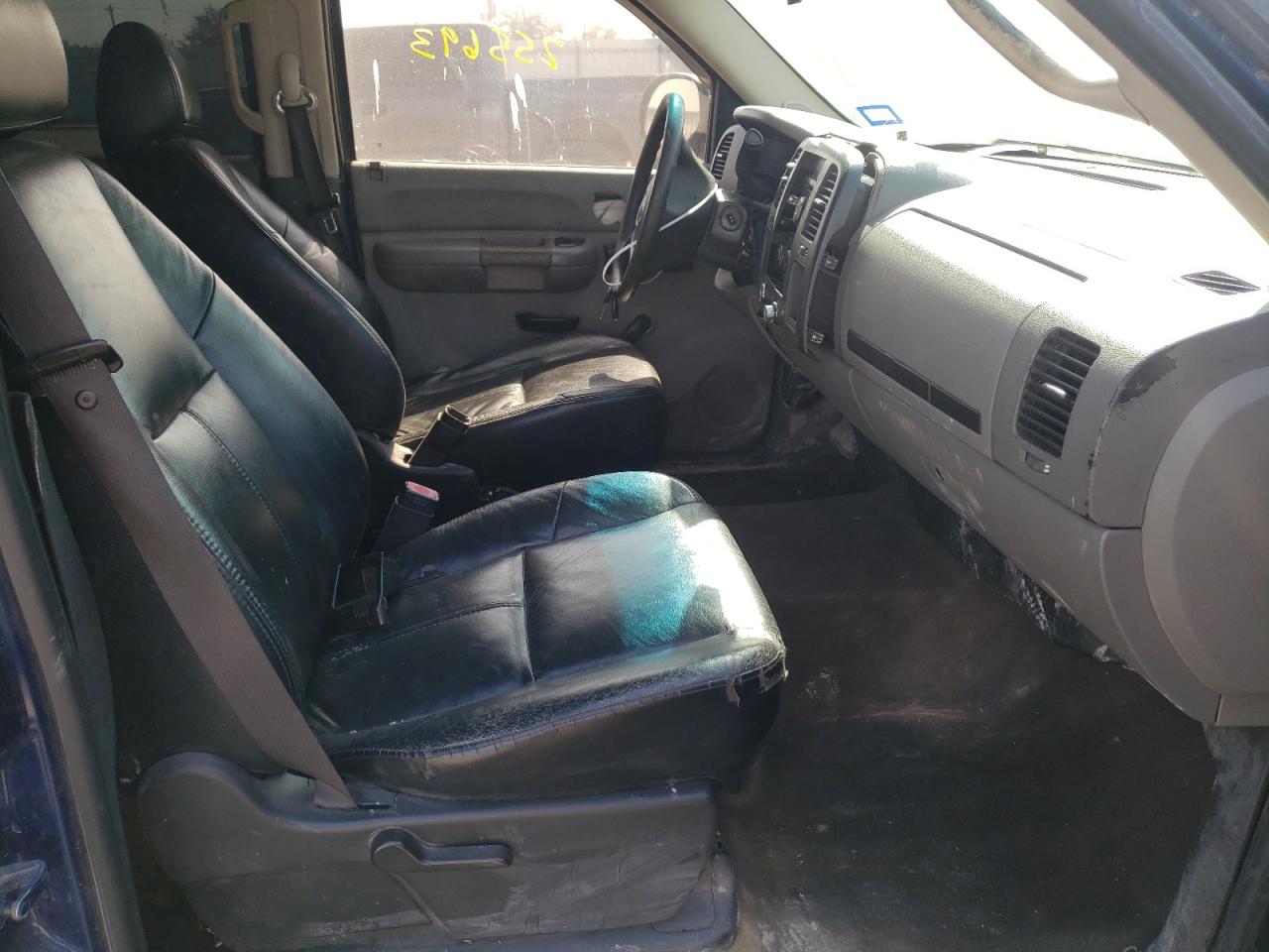 Photo 5 from auction – 2007 GMC NEW SIERRA with VIN 3GTEC13C87G515133