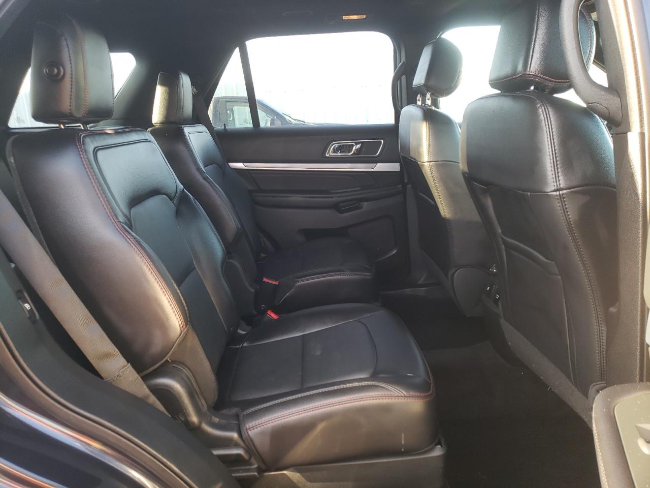 Photo 6 from auction – 2017 FORD EXPLORER S with VIN 1FM5K8GT8HGD16226