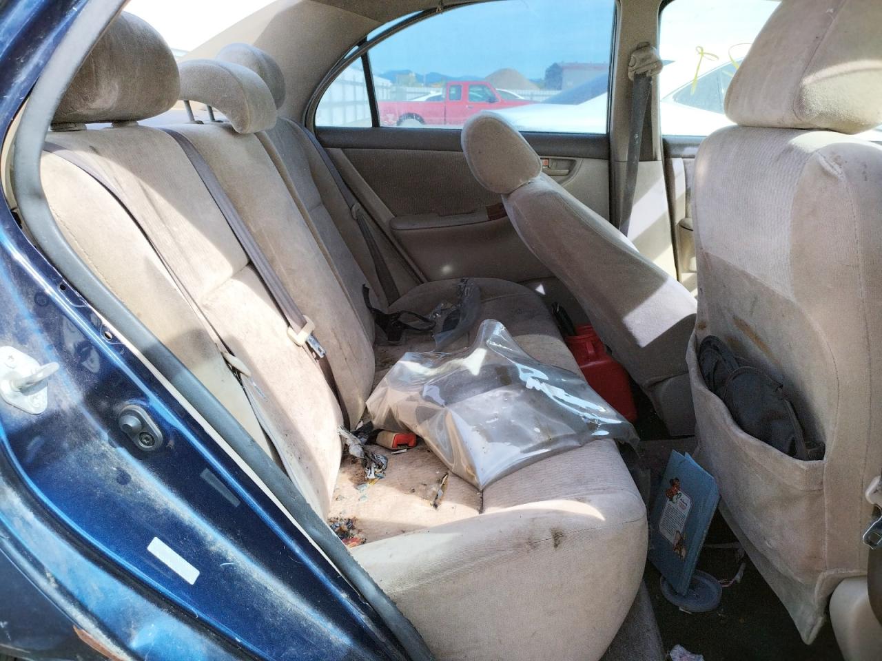 Photo 6 from auction – 2005 TOYOTA COROLLA CE with VIN 1NXBR32E65Z514133