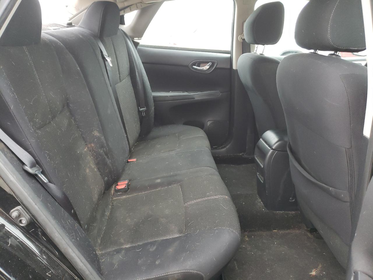Photo 6 from auction – 2016 NISSAN SENTRA S with VIN 3N1AB7AP0GY257522