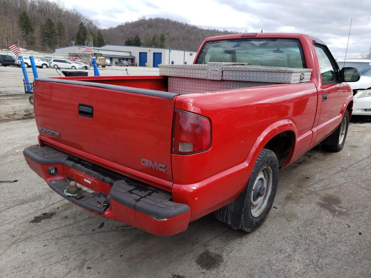 Photo 4 from auction – 2002 GMC SONOMA with VIN 1GTCS14WX28251222