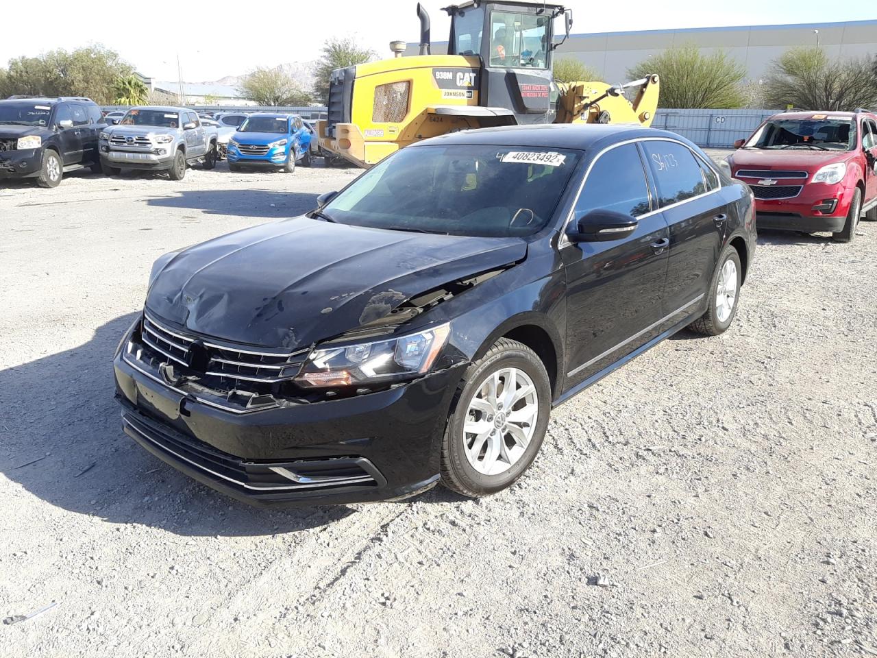 Photo 2 from auction – 2016 VOLKSWAGEN PASSAT with VIN 1VWAT7A36GC043812