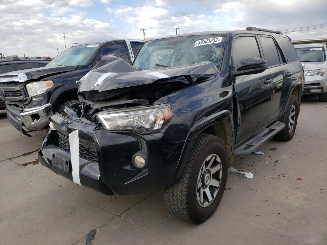 Photo 2 from auction – 2016 TOYOTA 4RUNNER SR with VIN JTEBU5JR2G5322865