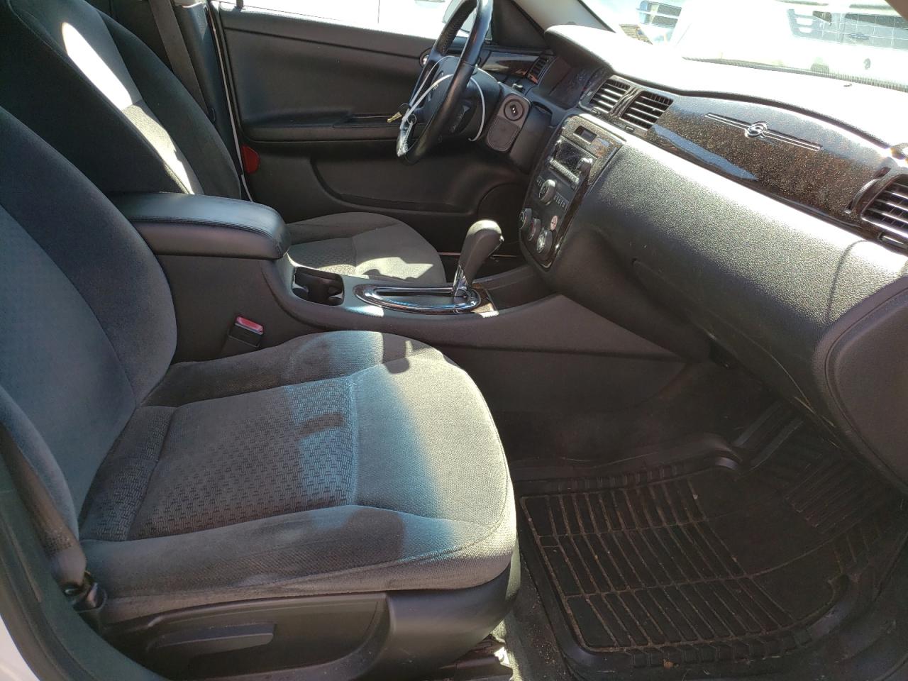 Photo 5 from auction – 2012 CHEVROLET IMPALA LS with VIN 2G1WF5E36C1149314
