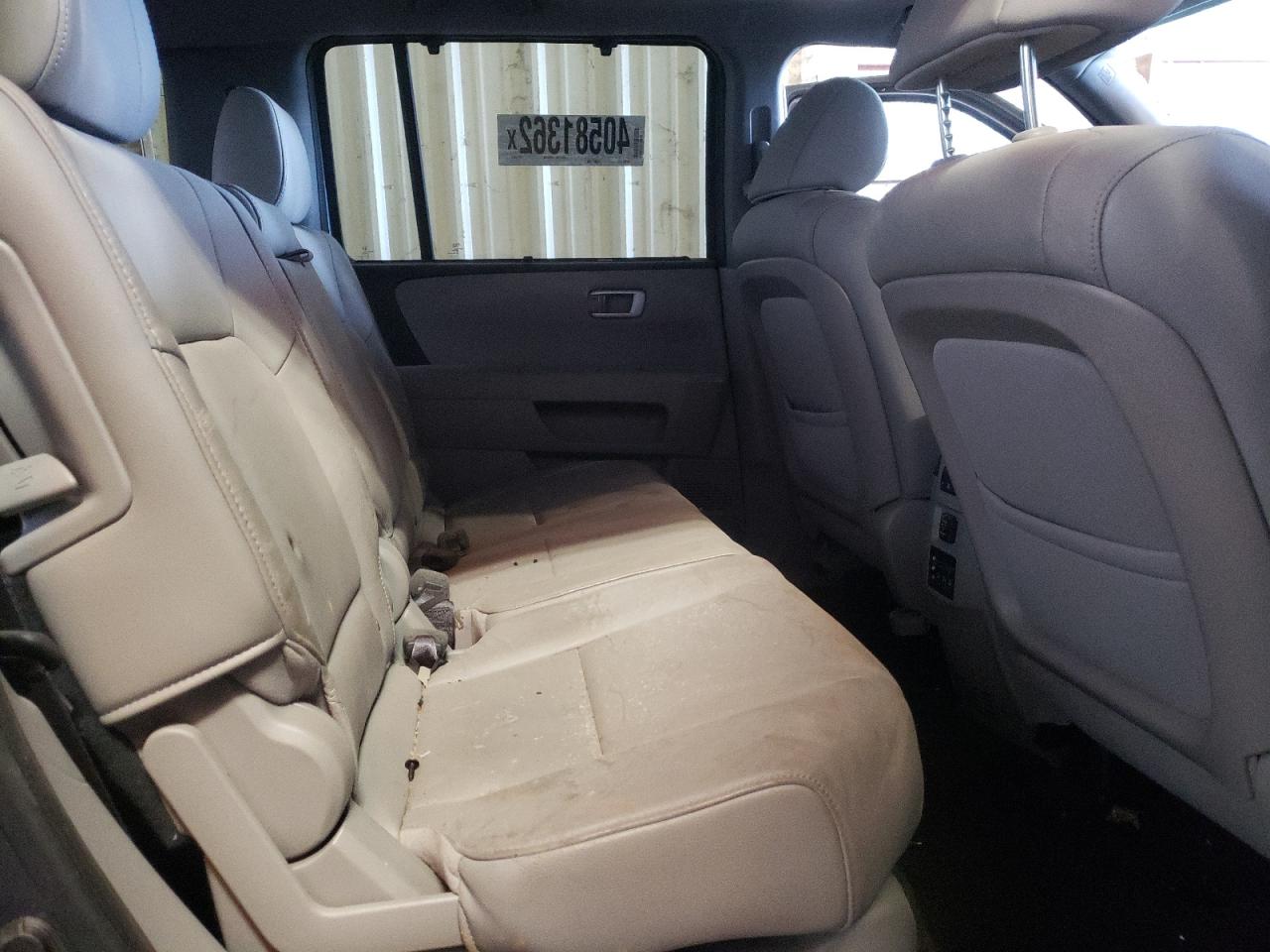 Photo 6 from auction – 2015 HONDA PILOT TOUR with VIN 5FNYF3H9XFB016870