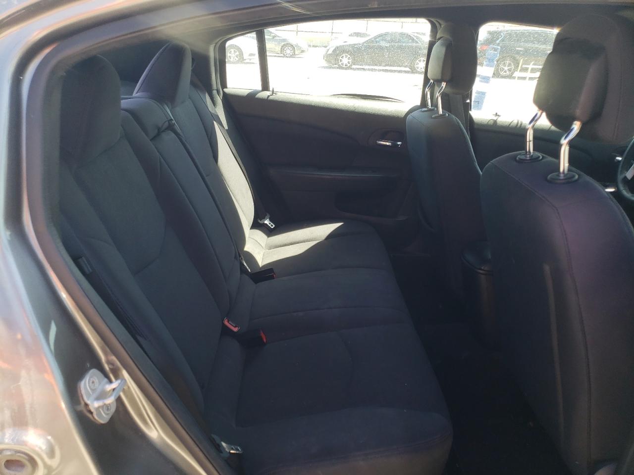 Photo 6 from auction – 2013 CHRYSLER 200 TOURIN with VIN 1C3CCBBBXDN513705