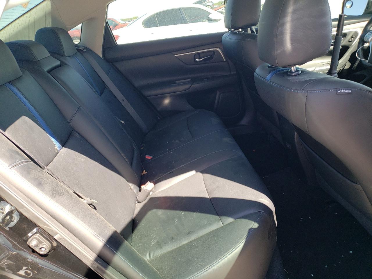 Photo 6 from auction – 2018 NISSAN ALTIMA 2.5 with VIN 1N4AL3AP3JC476743