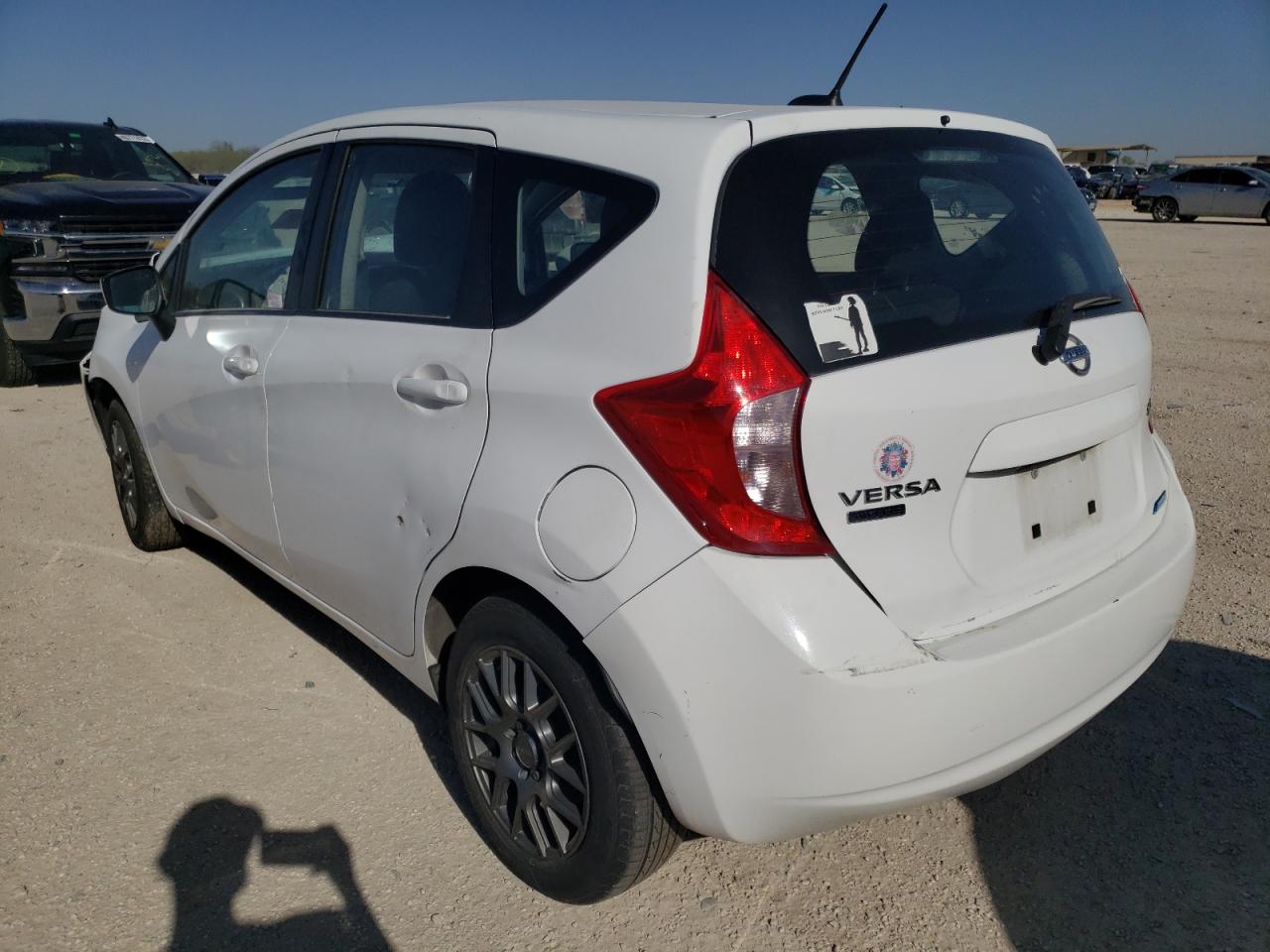 Photo 3 from auction – 2016 NISSAN VERSA NOTE with VIN 3N1CE2CP8GL395953