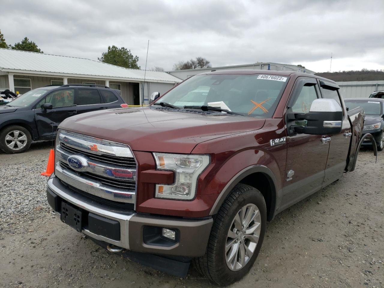Photo 2 from auction – 2017 FORD F150 SUPER with VIN 1FTEW1EG2HFB16535