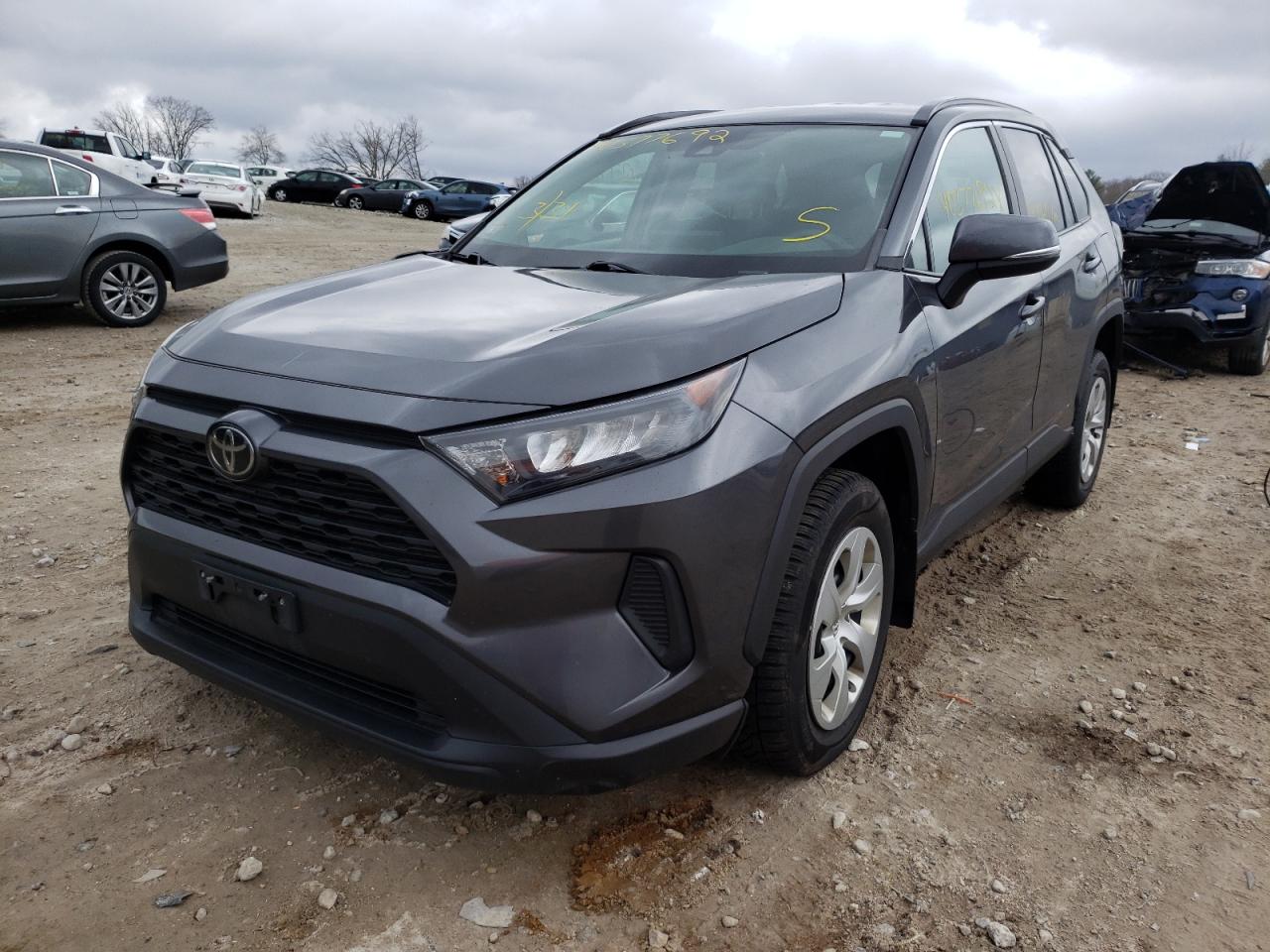 Photo 2 from auction – 2019 TOYOTA RAV4 LE with VIN 2T3G1RFV7KC039252