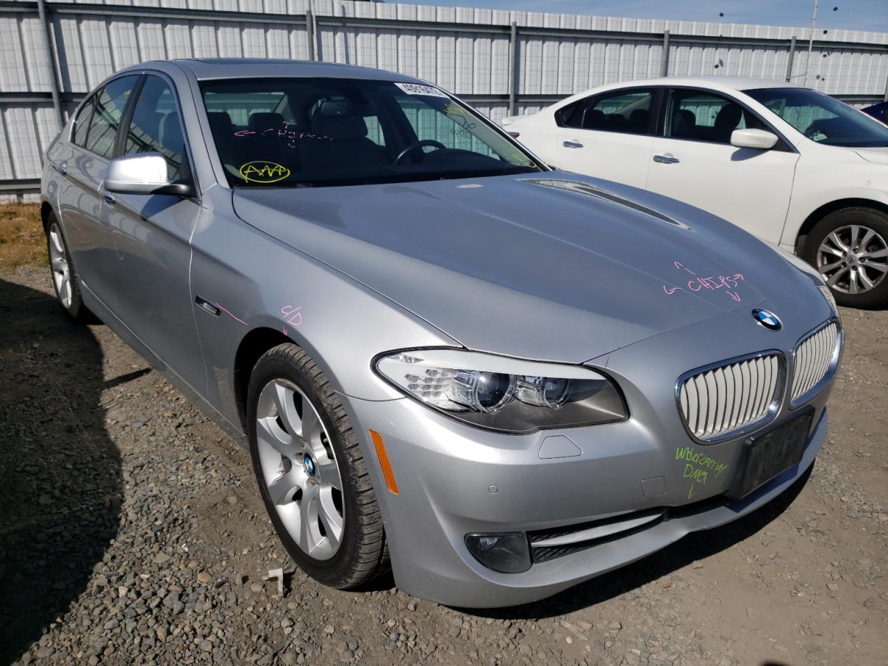 BMW 550 I 2013 with VIN WBAFR9C57DDX80005 - Photo from auction