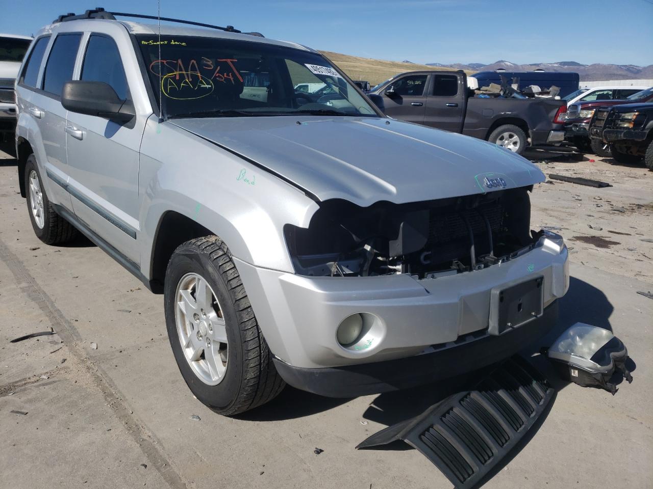 JEEP GRAND CHER 2007 with VIN 1J8HR48P77C660684 - Photo from auction