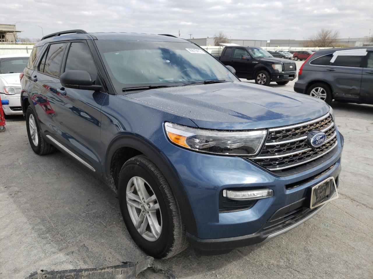 FORD EXPLORER X 2020 with VIN 1FMSK8DH5LGA80470 - Photo from auction