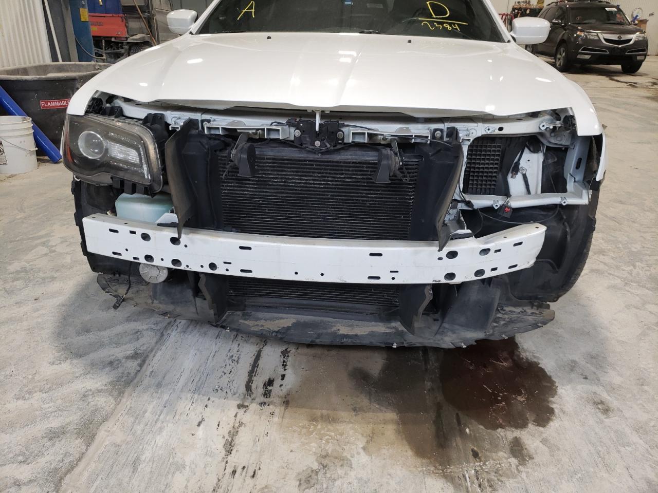 Photo 9 from auction – 2014 CHRYSLER 300 S with VIN 2C3CCABG4EH272384